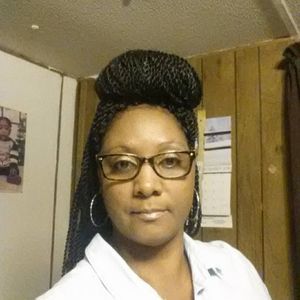 Meet your Posher, Rosa